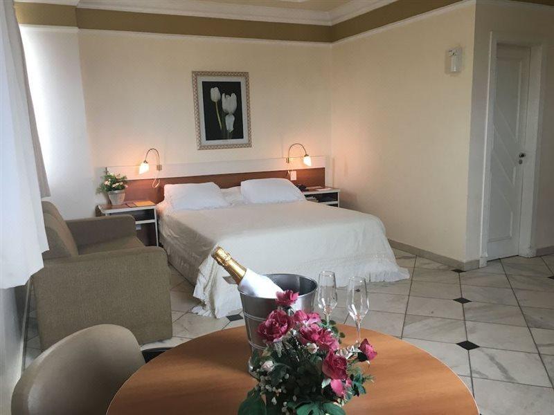 Tamareiras Park Hotel Uberaba Esterno foto