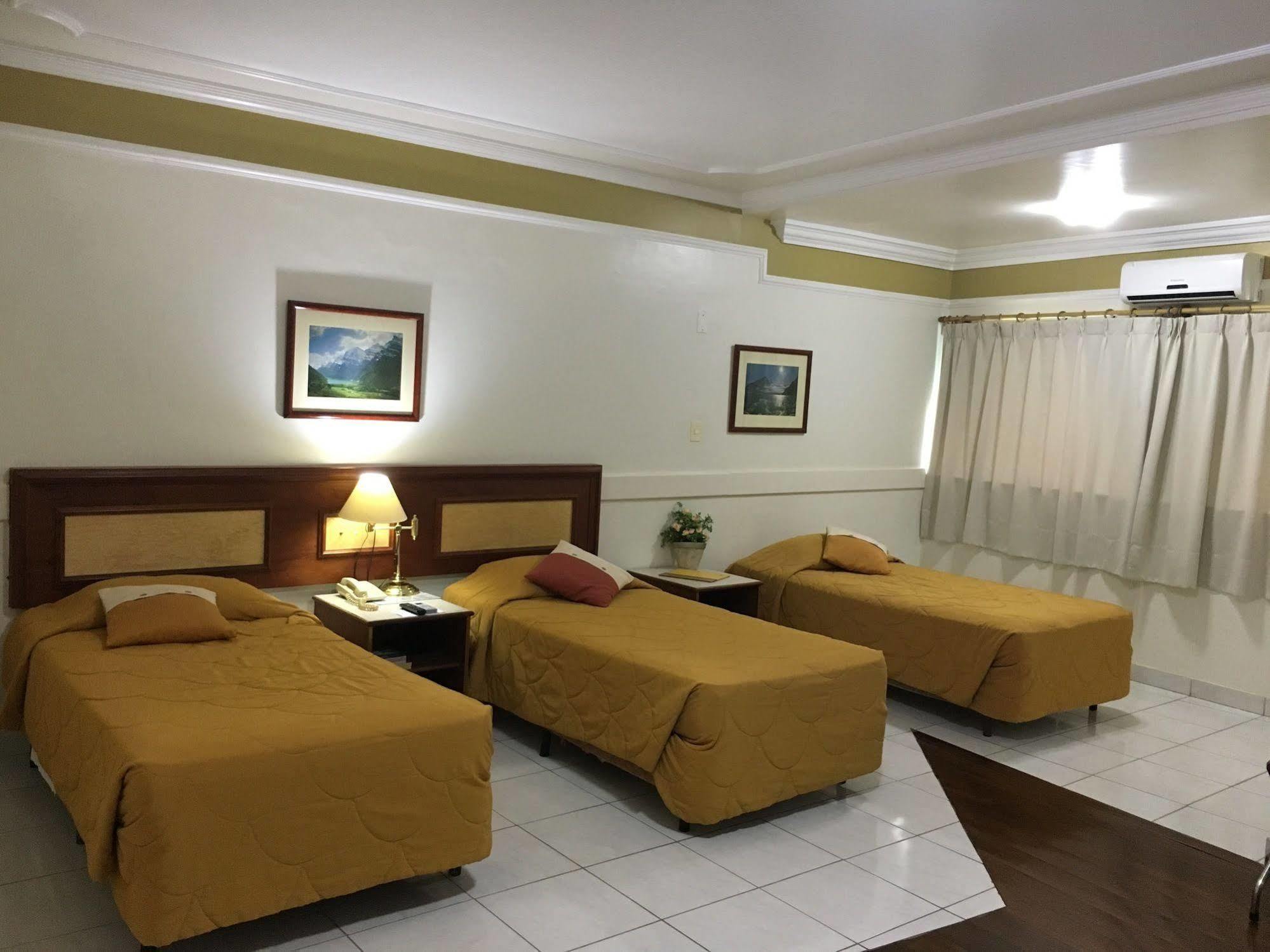 Tamareiras Park Hotel Uberaba Esterno foto